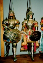 Sisilialaisia paladin-marionetteja