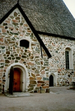 Lohjan kirkon asehuoneen ovi